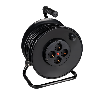 Удлинитель на катушке LP 50м (ПВС 3*1,5), 4 гнезда с заземляющим контактом до 3.5 кВт Удлинитель на катушке LP 50м (ПВС 3*1,5), 4 гнезда с заземляющим контактом до 3.5 кВт